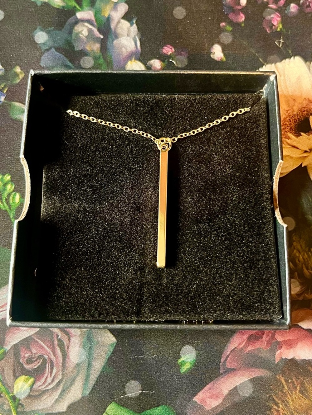 Gold Vertical Bar Pendant Necklace